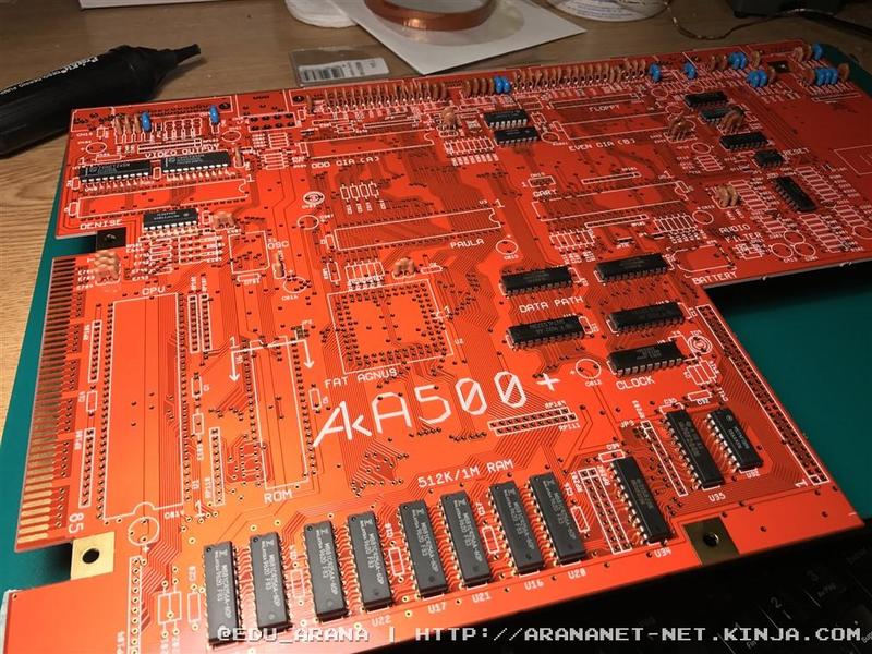 Illustration for article titled MONTAJE PASO A PASO DEL AMIGA 500 CREADO EN A1K(UN A500 NUEVO EN EL 2017)!